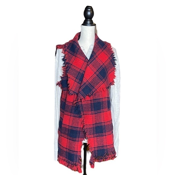 Etwo Women’s Red Black Plaid Open Blanket Sweater Vest SZ M/L Raw Edged Fringe - Picture 3 of 15